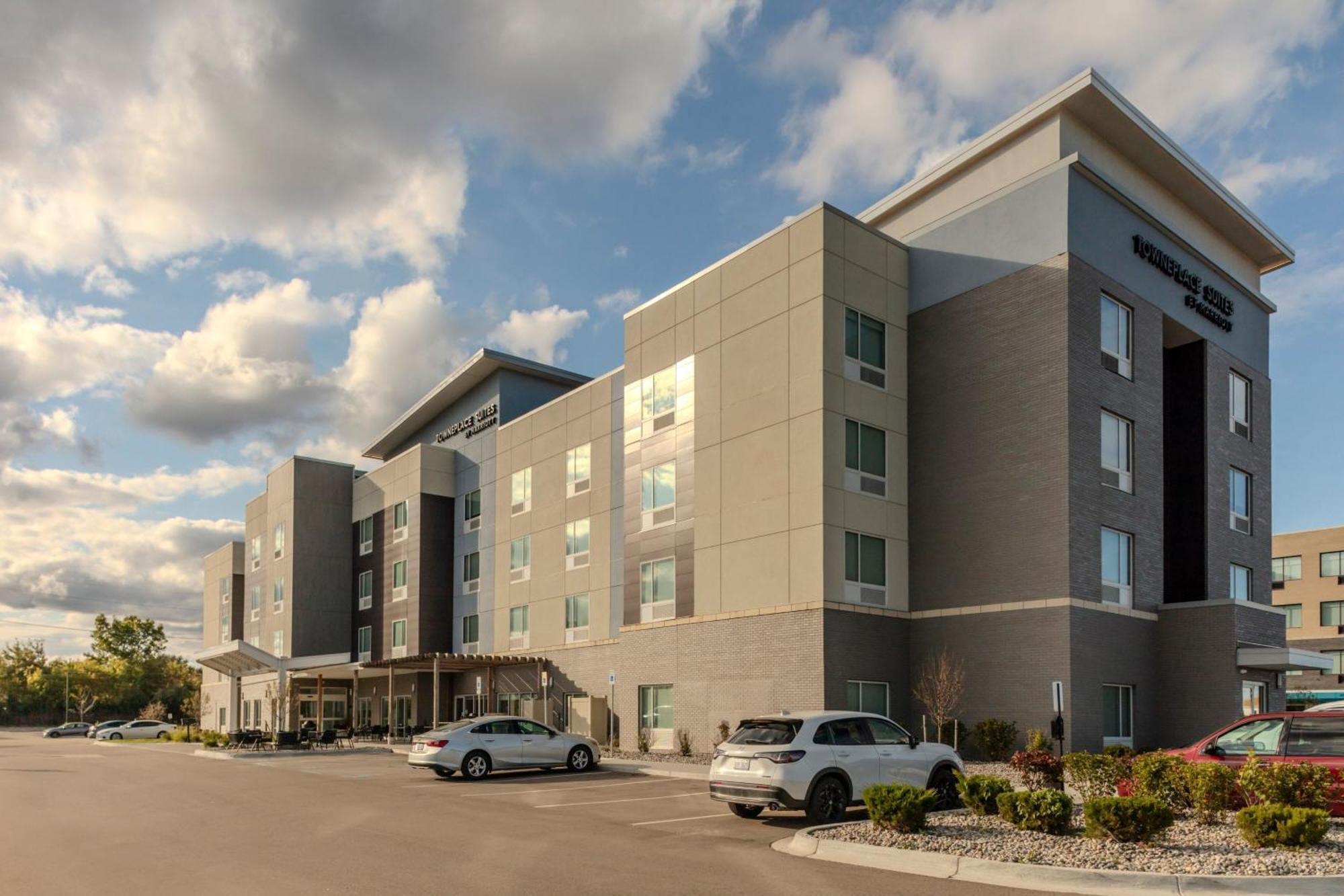 Towneplace Suites By Marriott Chesterfield Екстер'єр фото